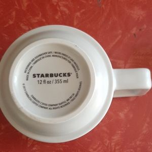 Starbucks Kitchen - Starbucks skull coffee mug cup 12 oz EUC Starbucks Kitchen - Starbucks skull coffee mug cup 12 oz EUC